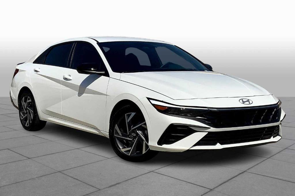 used 2025 Hyundai Elantra car, priced at $20,931