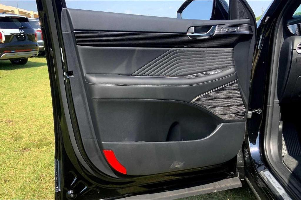 new 2025 Hyundai Palisade car, priced at $49,878