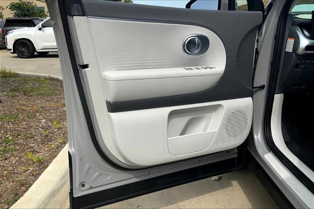 new 2026 Hyundai IONIQ 9 car, priced at $52,360