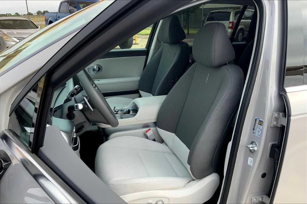 new 2026 Hyundai IONIQ 9 car, priced at $55,548