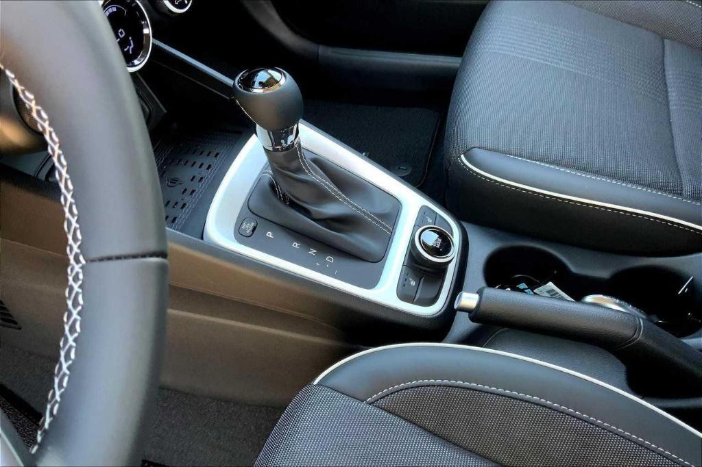 new 2025 Hyundai Venue car, priced at $21,319