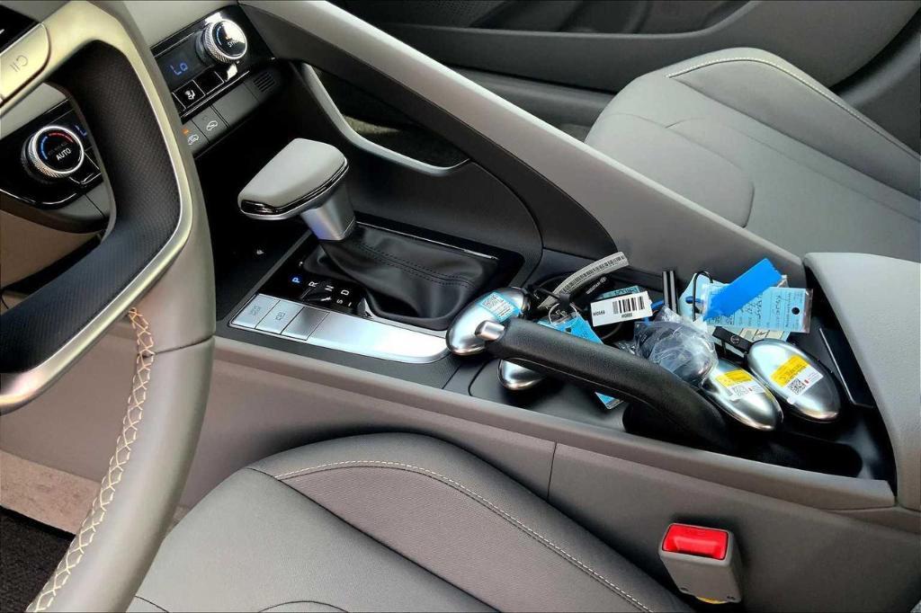 new 2025 Hyundai Elantra car, priced at $20,208