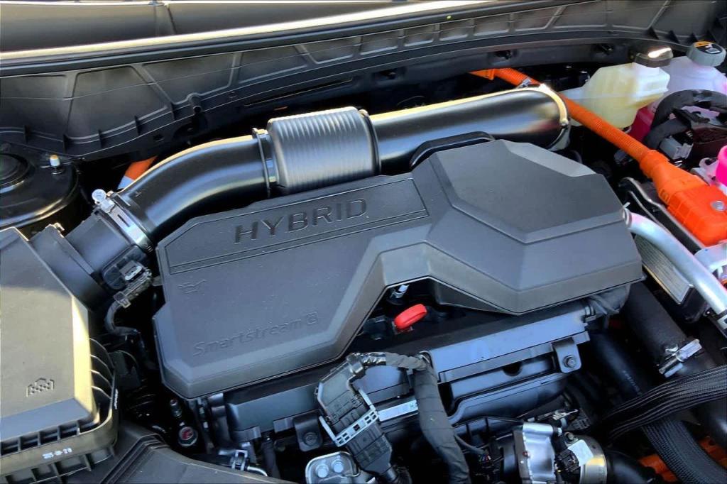 new 2026 Hyundai TUCSON Hybrid car, priced at $32,558