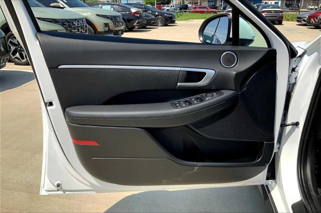 new 2025 Hyundai Sonata car, priced at $23,384