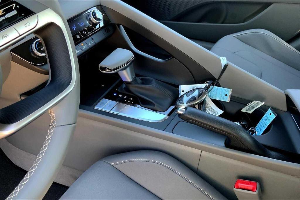 new 2025 Hyundai Elantra car, priced at $19,813