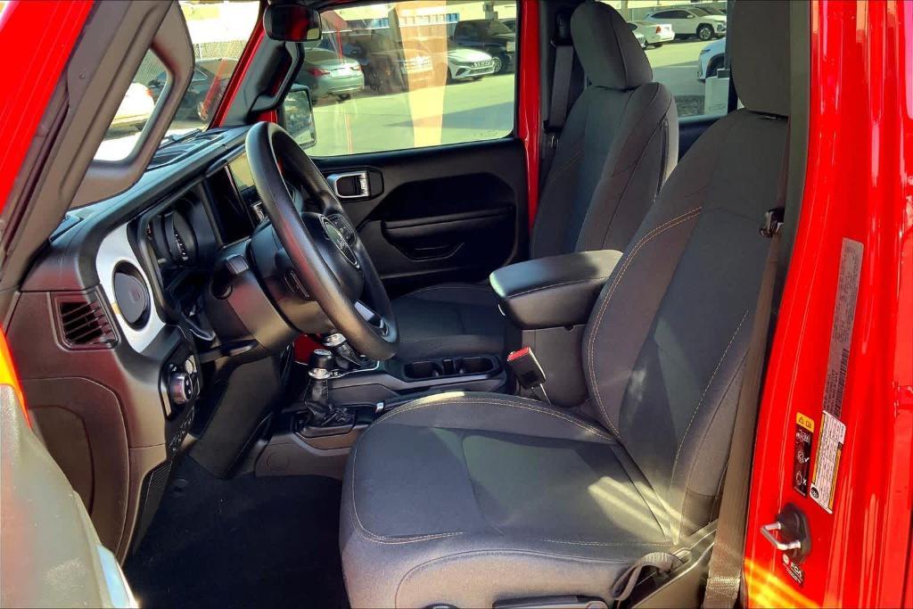 used 2024 Jeep Gladiator car, priced at $36,303