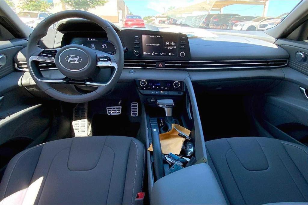 new 2025 Hyundai Elantra car, priced at $19,813