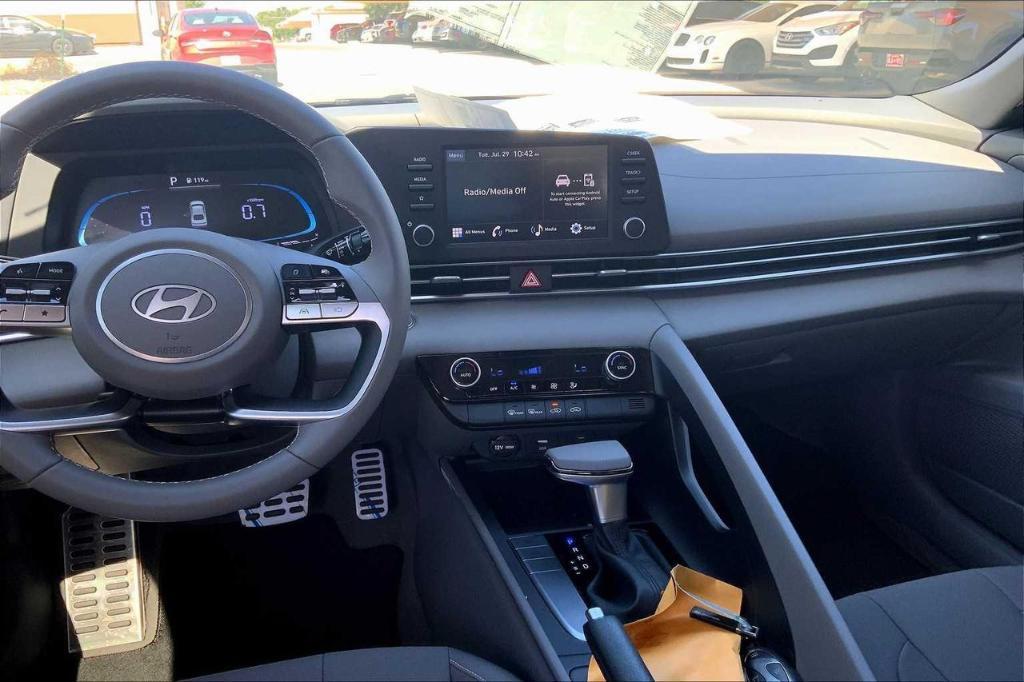 new 2025 Hyundai Elantra car, priced at $19,813