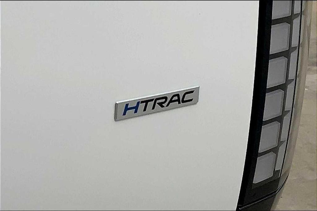 new 2026 Hyundai IONIQ 9 car, priced at $66,045