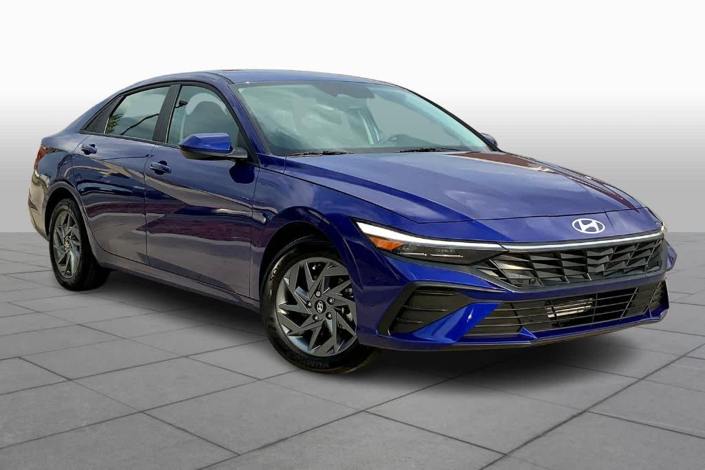 new 2024 Hyundai Elantra car, priced at $22,260