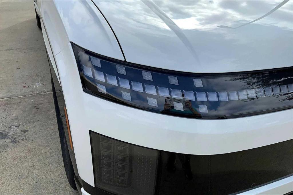 new 2026 Hyundai IONIQ 9 car, priced at $57,205