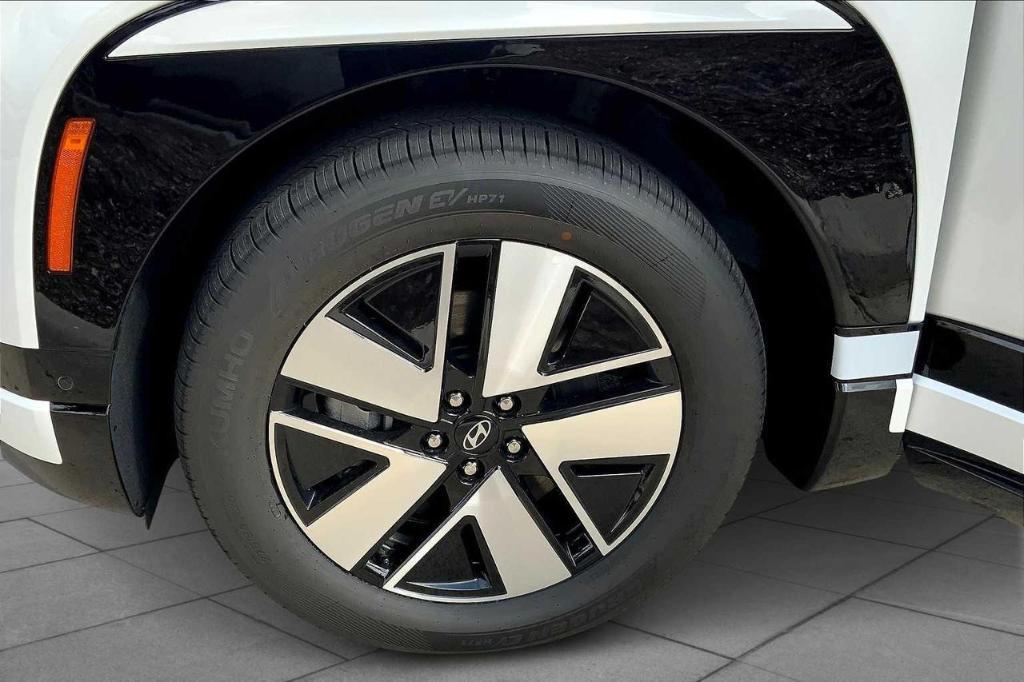 new 2026 Hyundai IONIQ 9 car, priced at $57,205