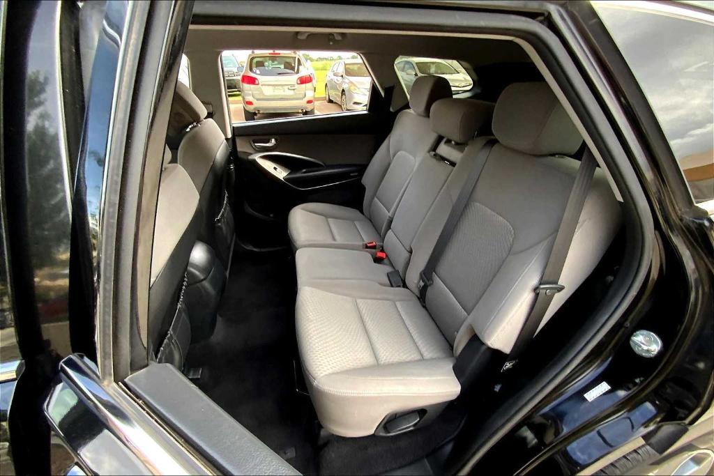 used 2016 Hyundai Santa Fe car, priced at $7,298