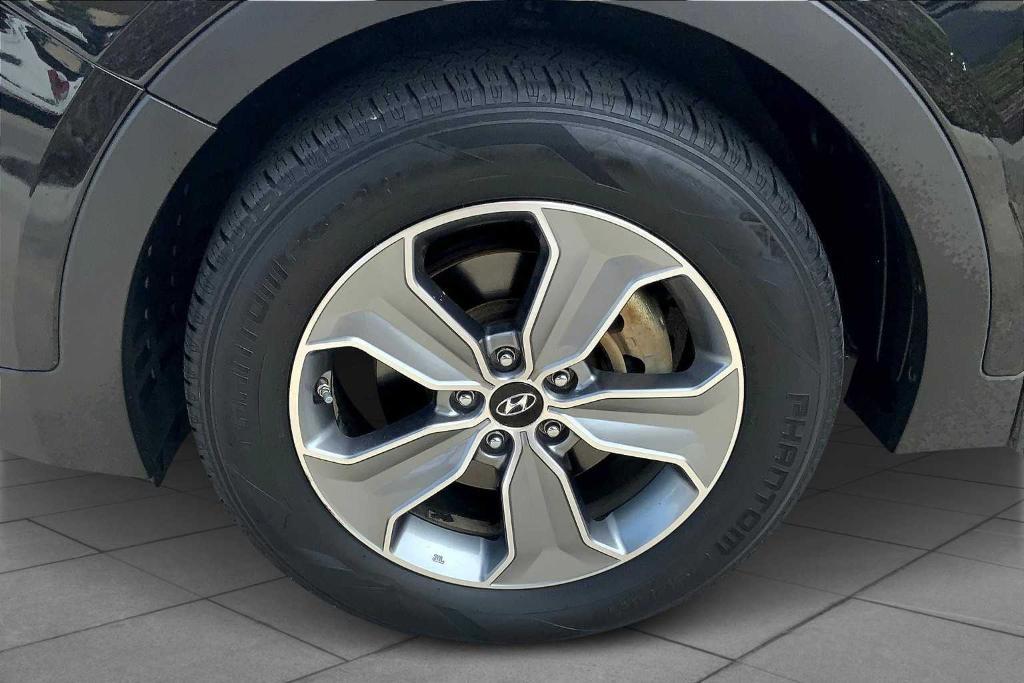 used 2016 Hyundai Santa Fe car, priced at $7,298
