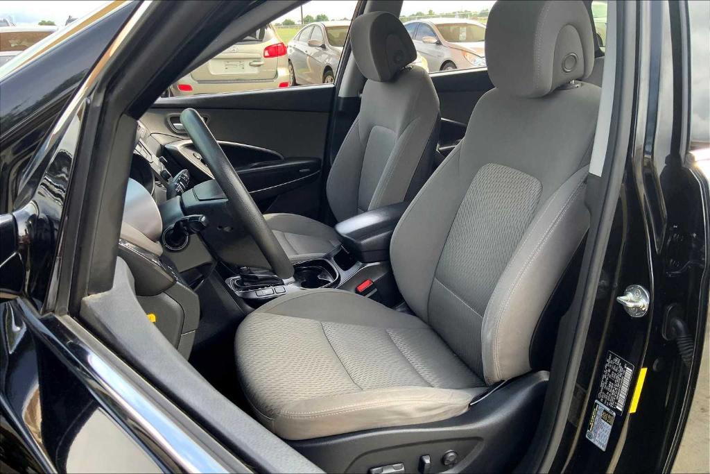used 2016 Hyundai Santa Fe car, priced at $7,298