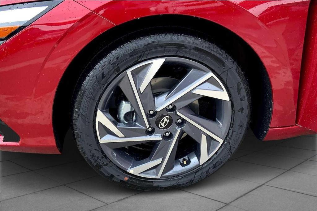 new 2025 Hyundai ELANTRA HEV car, priced at $25,748
