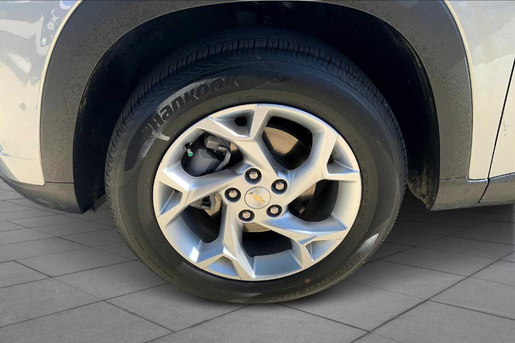 used 2024 Chevrolet Trax car, priced at $21,443