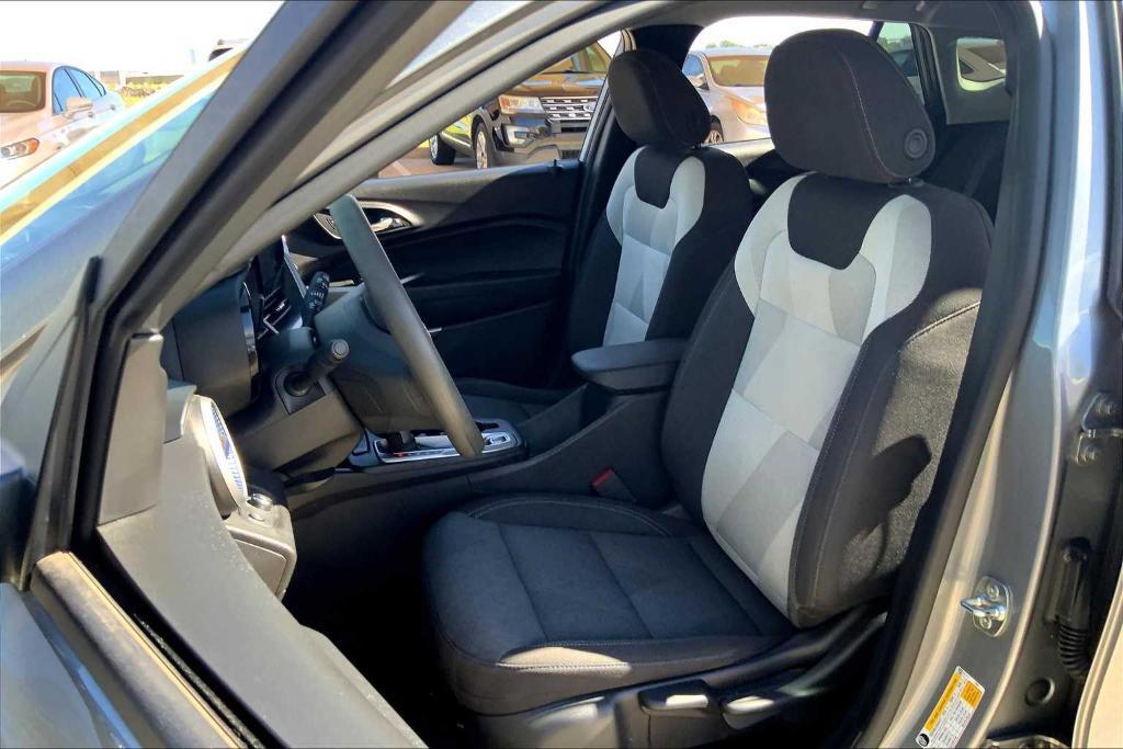 used 2024 Chevrolet Trax car, priced at $21,443
