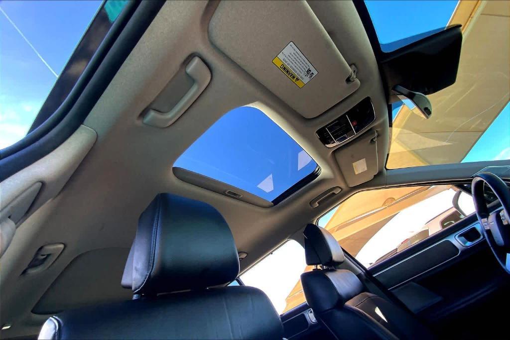 used 2024 Hyundai Santa Fe car, priced at $34,333