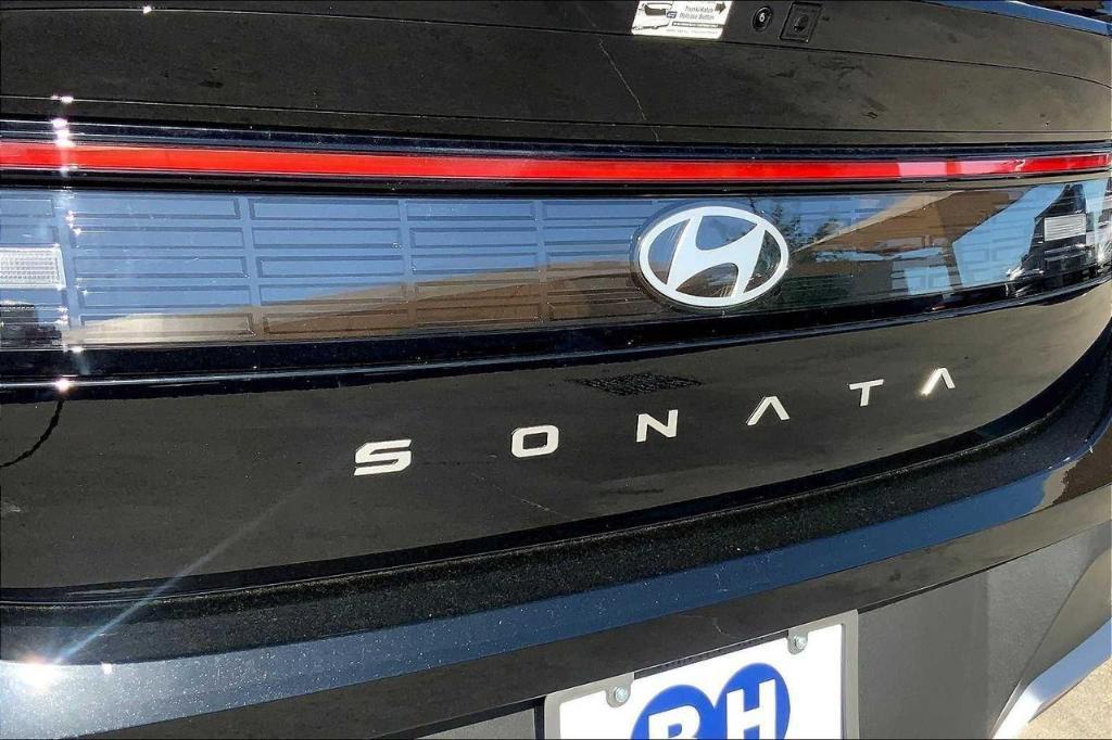 new 2025 Hyundai Sonata car, priced at $23,118