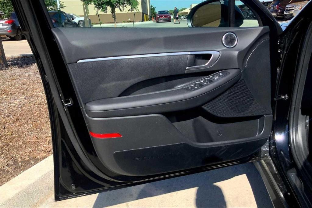 new 2025 Hyundai Sonata car, priced at $23,118