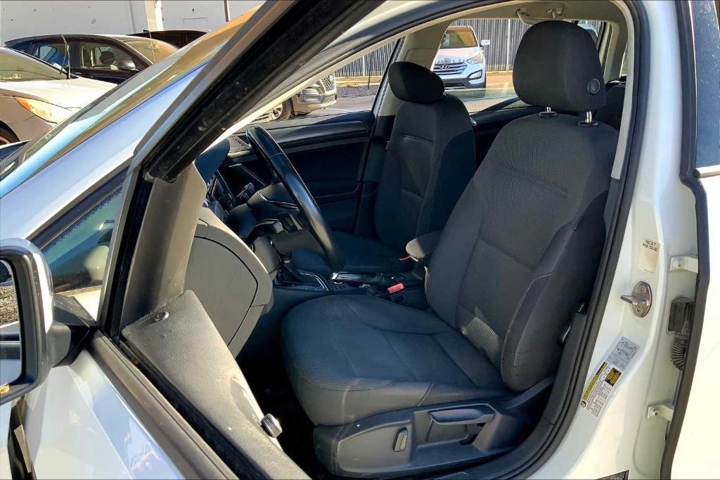 used 2019 Volkswagen Golf SportWagen car, priced at $13,200