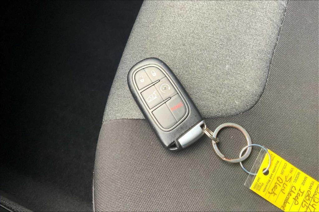 used 2014 Jeep Cherokee car, priced at $6,899