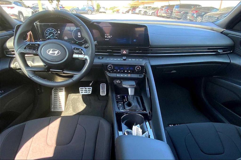 new 2025 Hyundai ELANTRA HEV car, priced at $23,128