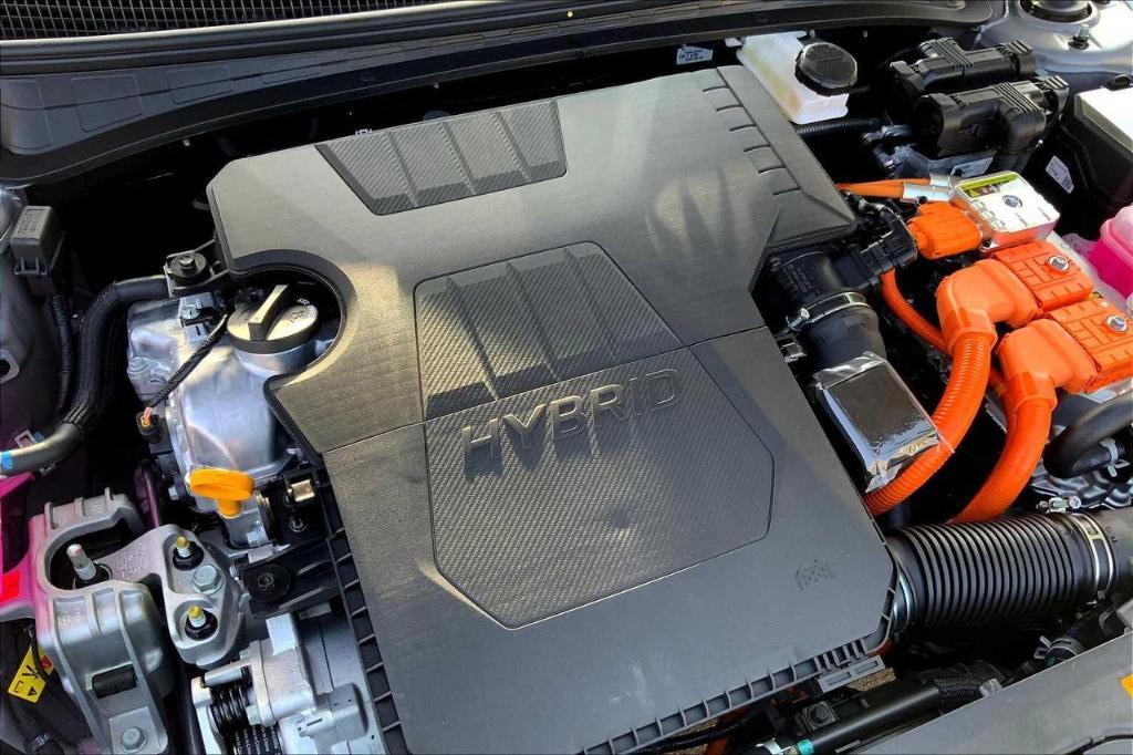 new 2025 Hyundai ELANTRA HEV car, priced at $23,128