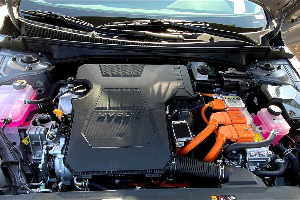 new 2025 Hyundai ELANTRA HEV car, priced at $23,128