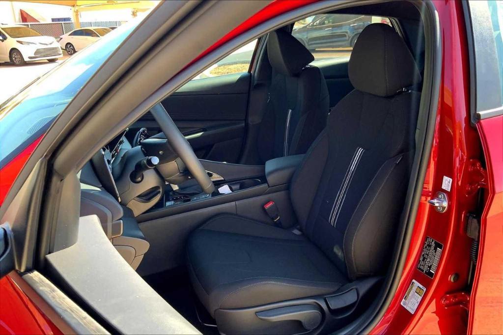 new 2025 Hyundai ELANTRA HEV car, priced at $23,824