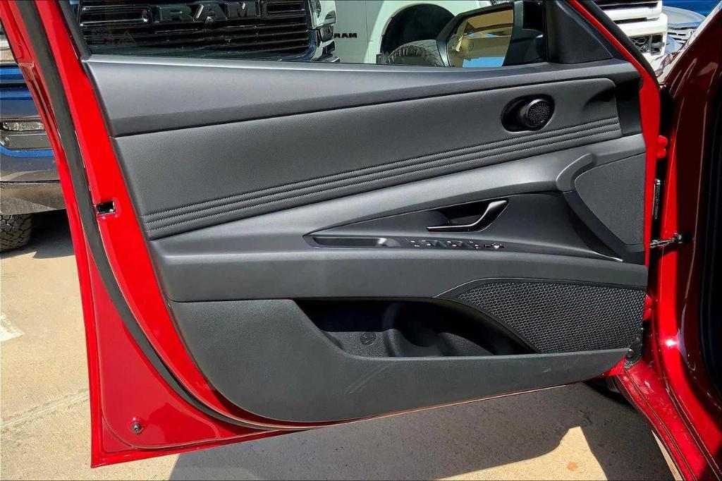 new 2025 Hyundai ELANTRA HEV car, priced at $23,824