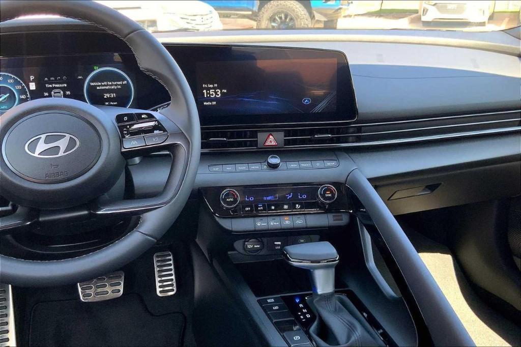 new 2025 Hyundai ELANTRA HEV car, priced at $23,824