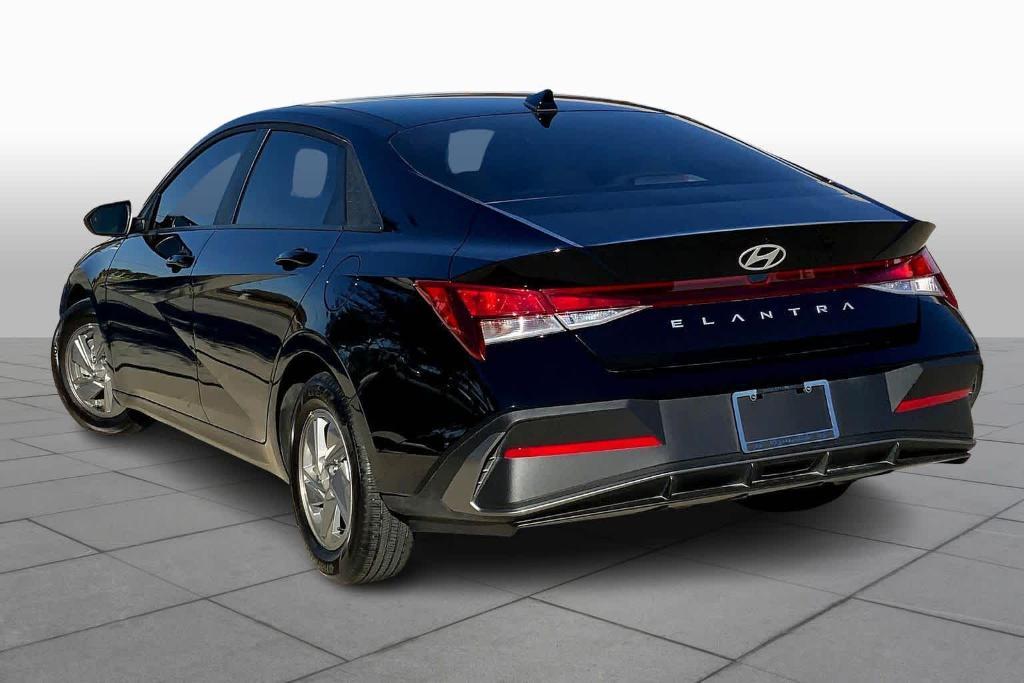 used 2025 Hyundai Elantra car, priced at $22,633