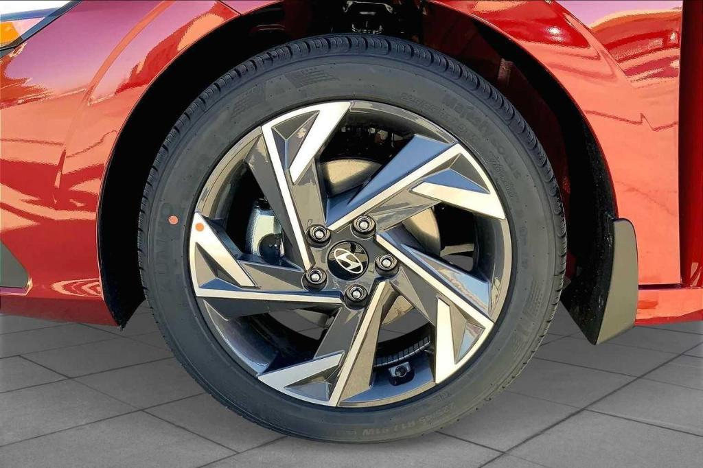 new 2025 Hyundai Elantra car, priced at $20,275