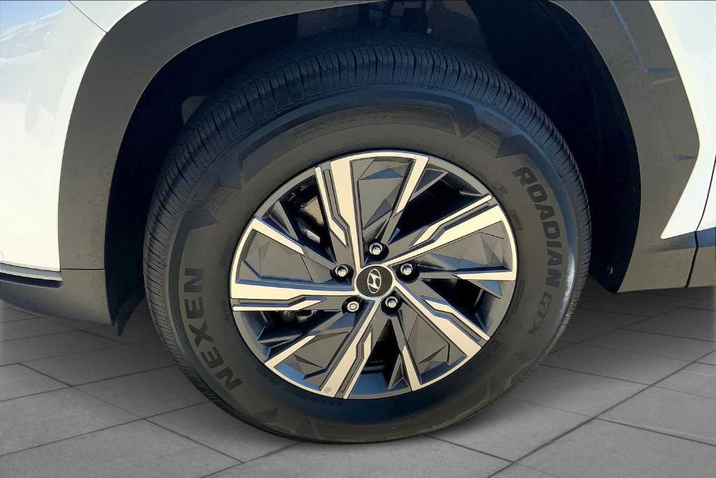 used 2024 Hyundai TUCSON Hybrid car, priced at $26,984