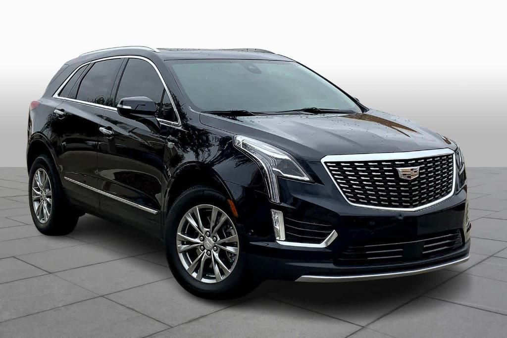 used 2021 Cadillac XT5 car, priced at $26,633