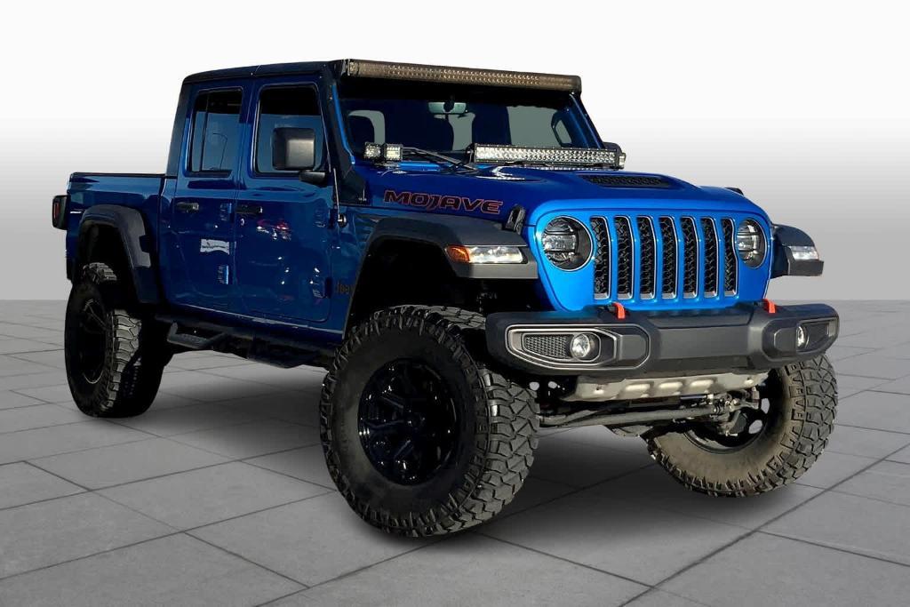 used 2022 Jeep Gladiator car, priced at $37,900