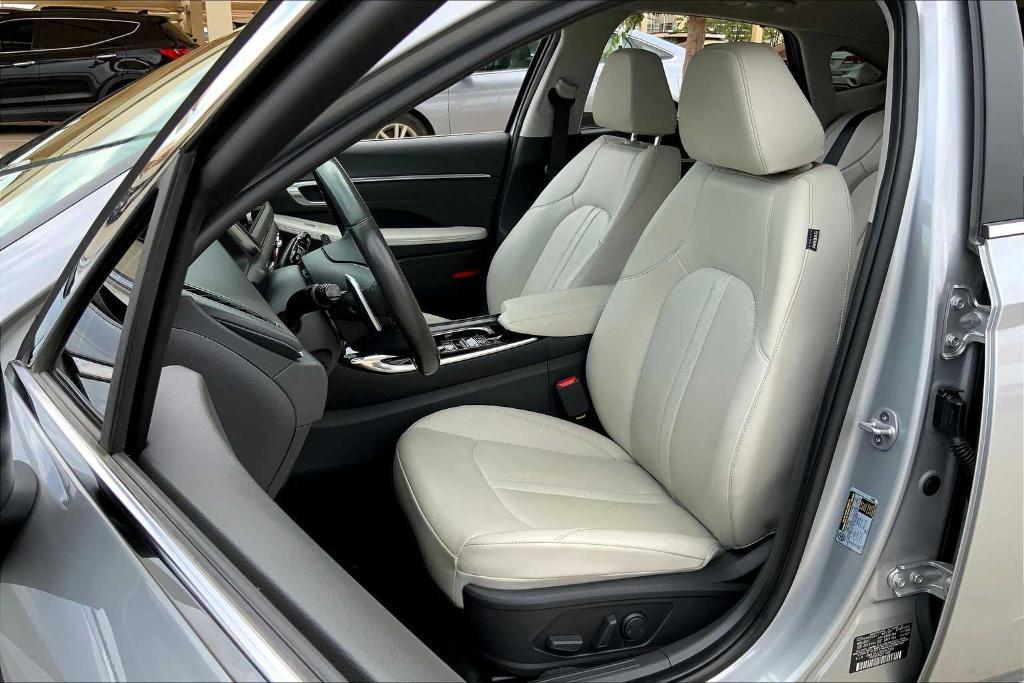 used 2023 Hyundai Sonata Hybrid car, priced at $25,707
