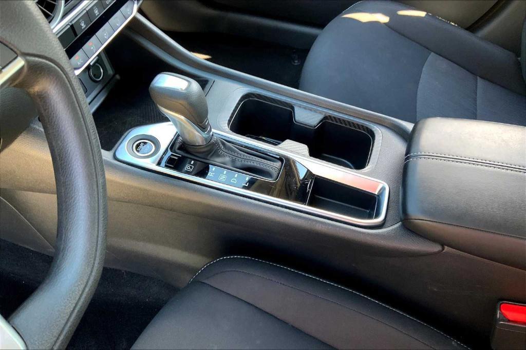 used 2025 Nissan Sentra car, priced at $18,884