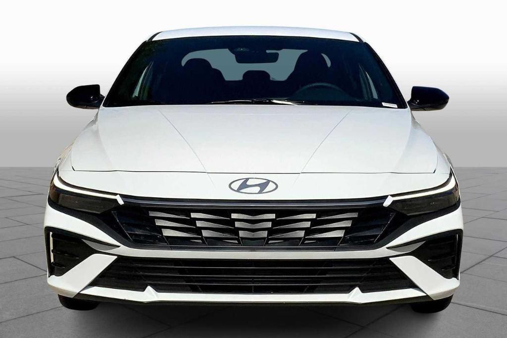 new 2025 Hyundai Elantra car, priced at $20,275