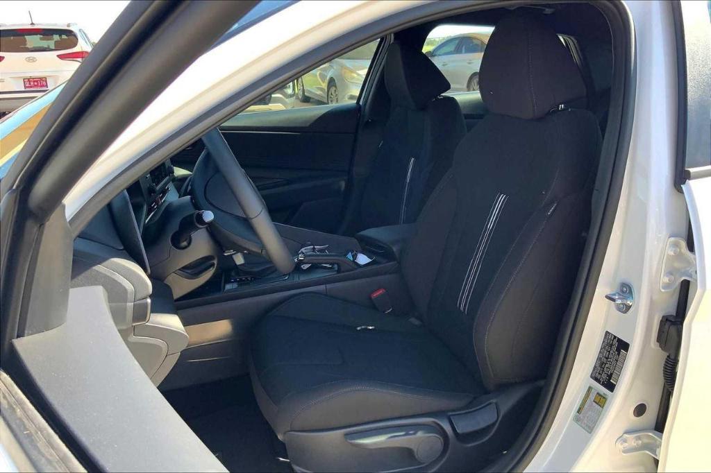 new 2025 Hyundai Elantra car, priced at $20,275