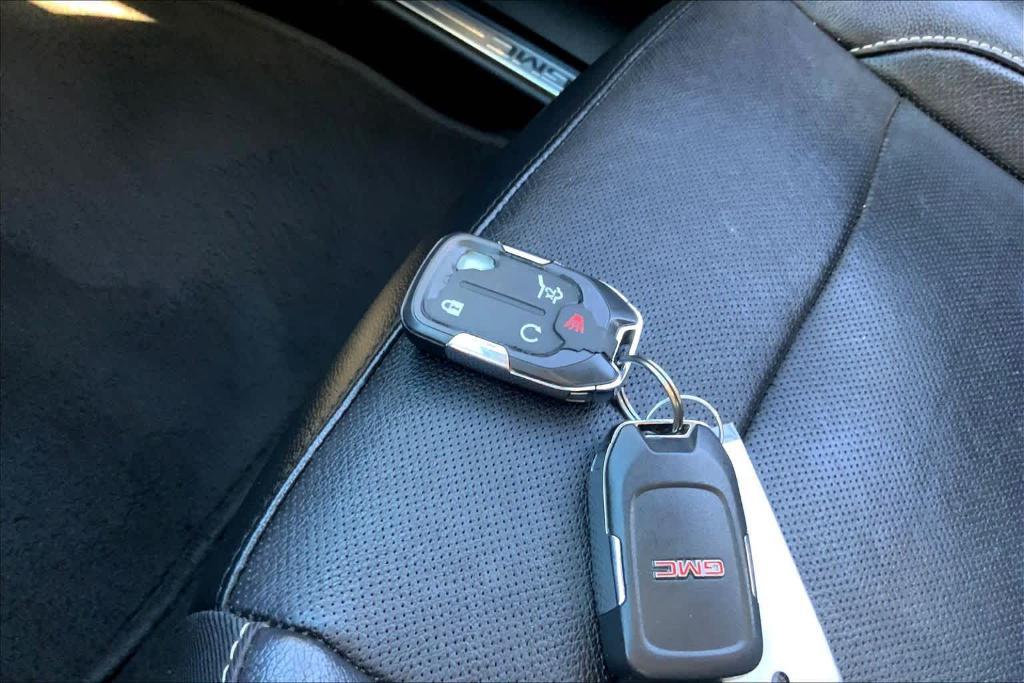 used 2020 GMC Acadia car, priced at $22,821