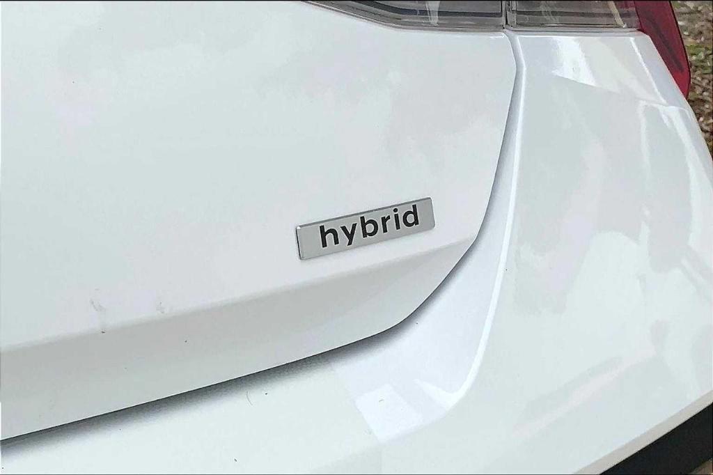 new 2025 Hyundai ELANTRA HEV car, priced at $23,764