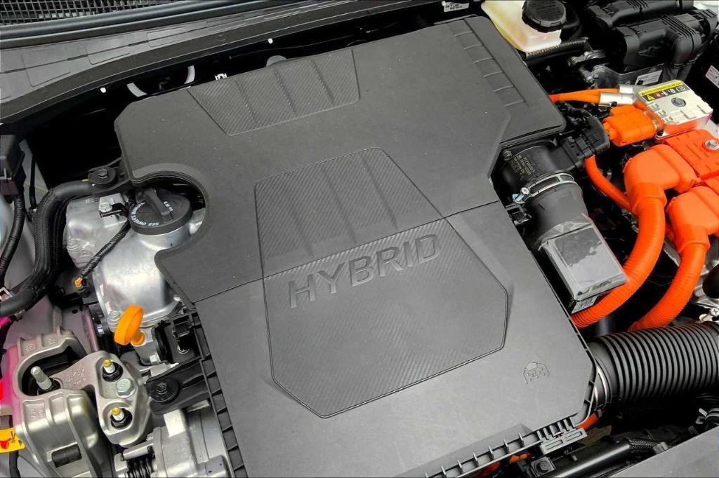 new 2025 Hyundai ELANTRA HEV car, priced at $23,764