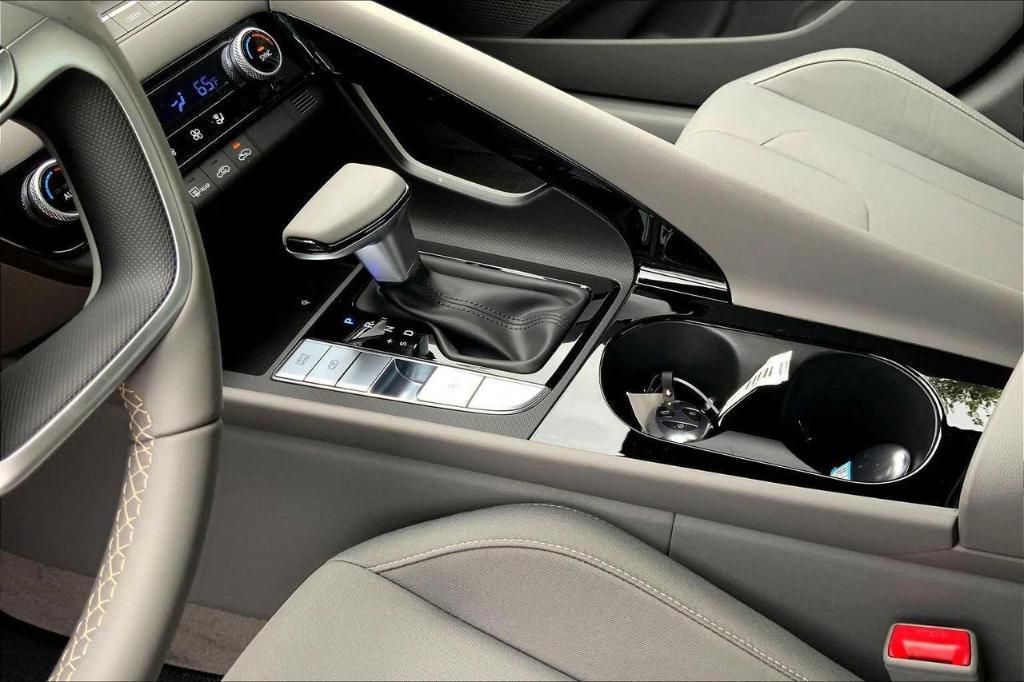 new 2025 Hyundai ELANTRA HEV car, priced at $23,764