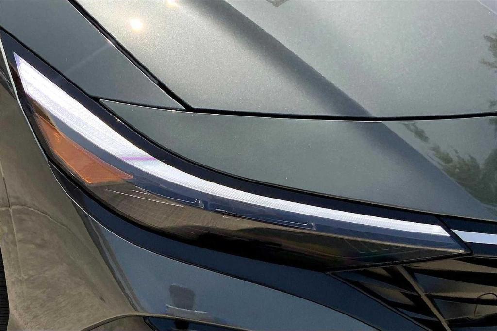 new 2025 Hyundai Elantra car, priced at $22,507