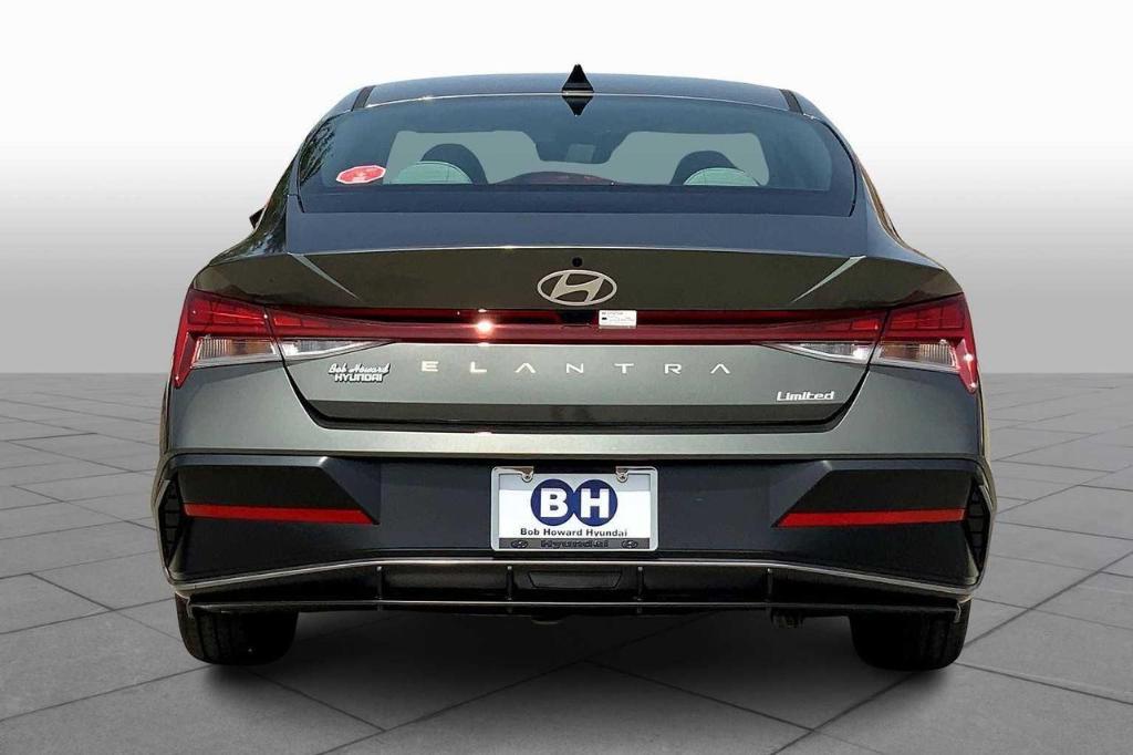 new 2025 Hyundai Elantra car, priced at $22,507