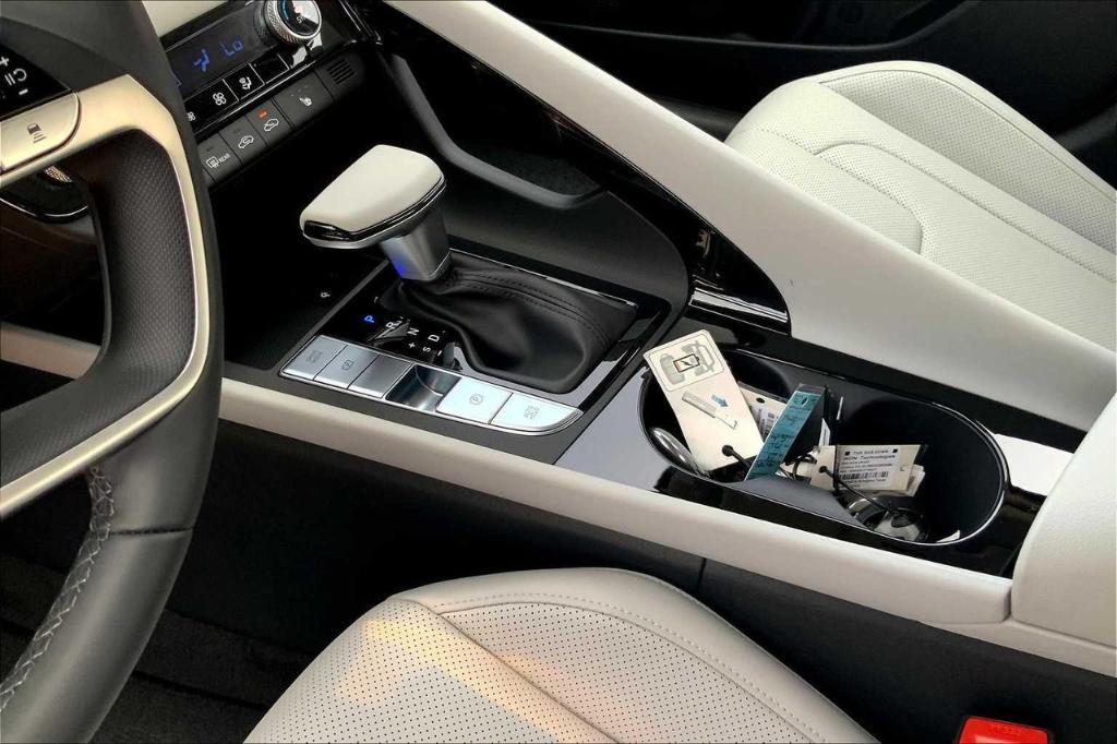 new 2025 Hyundai Elantra car, priced at $22,507