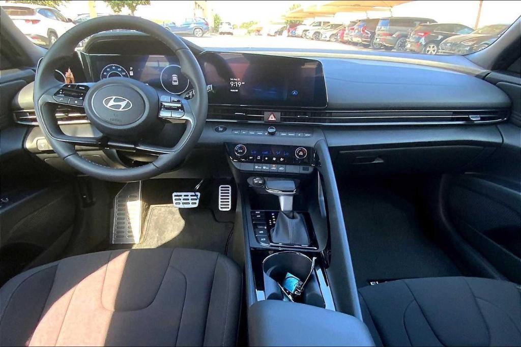 new 2025 Hyundai ELANTRA HEV car, priced at $23,472